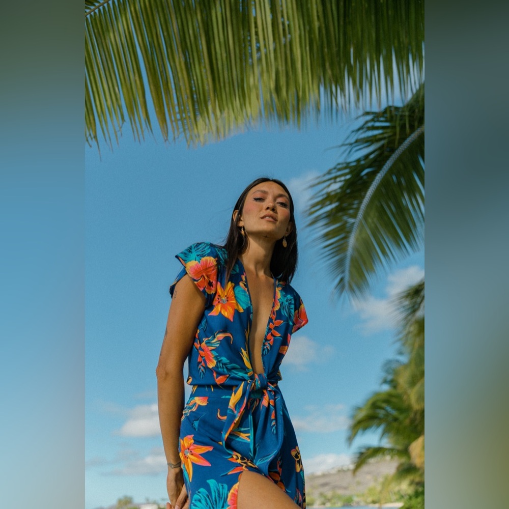 Martinique Knot Top